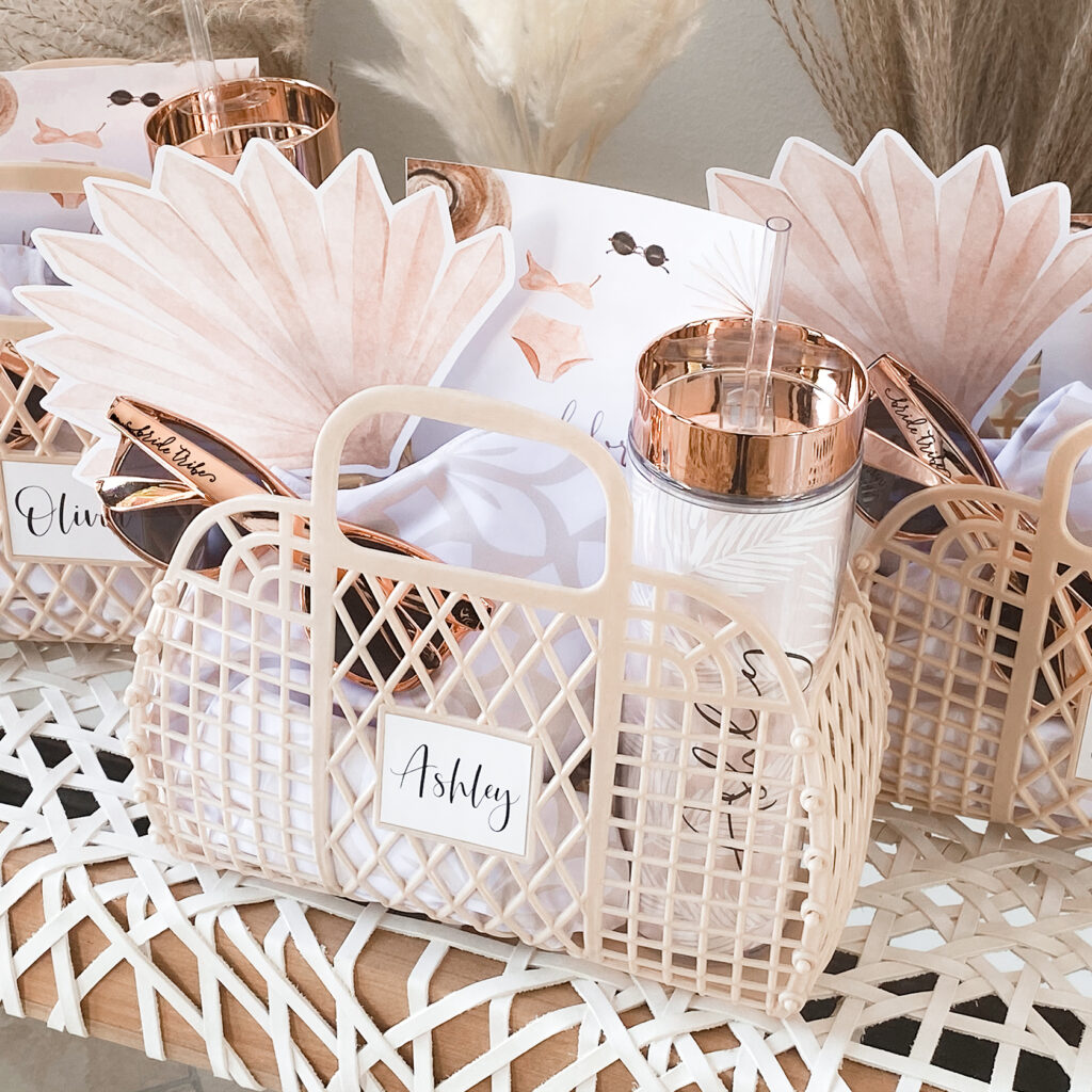 Beachy Bachelorette Party + Bridal Shower Gift Ideas from Wedding