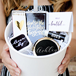 Personalized Graduation Round Gift Box Set