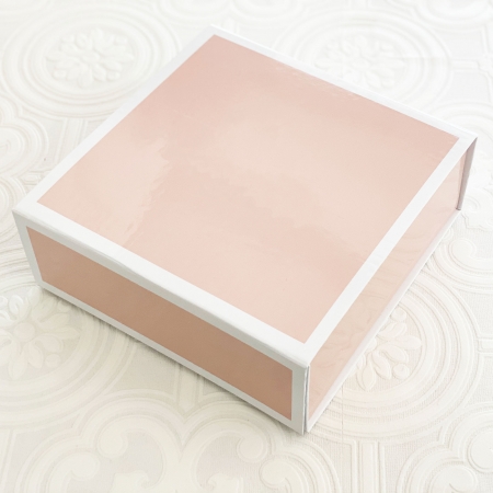 Pink & White Gift Boxes