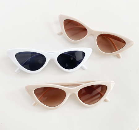 Classic Bride Cat Eye Sunglasses in White