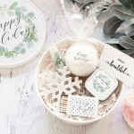 Holiday Round Gift Box Set