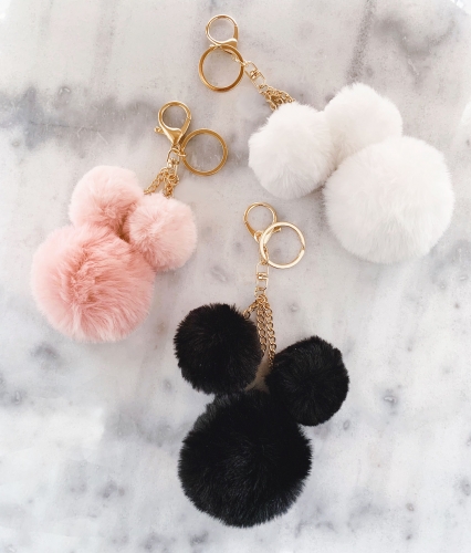 pom pom keyring